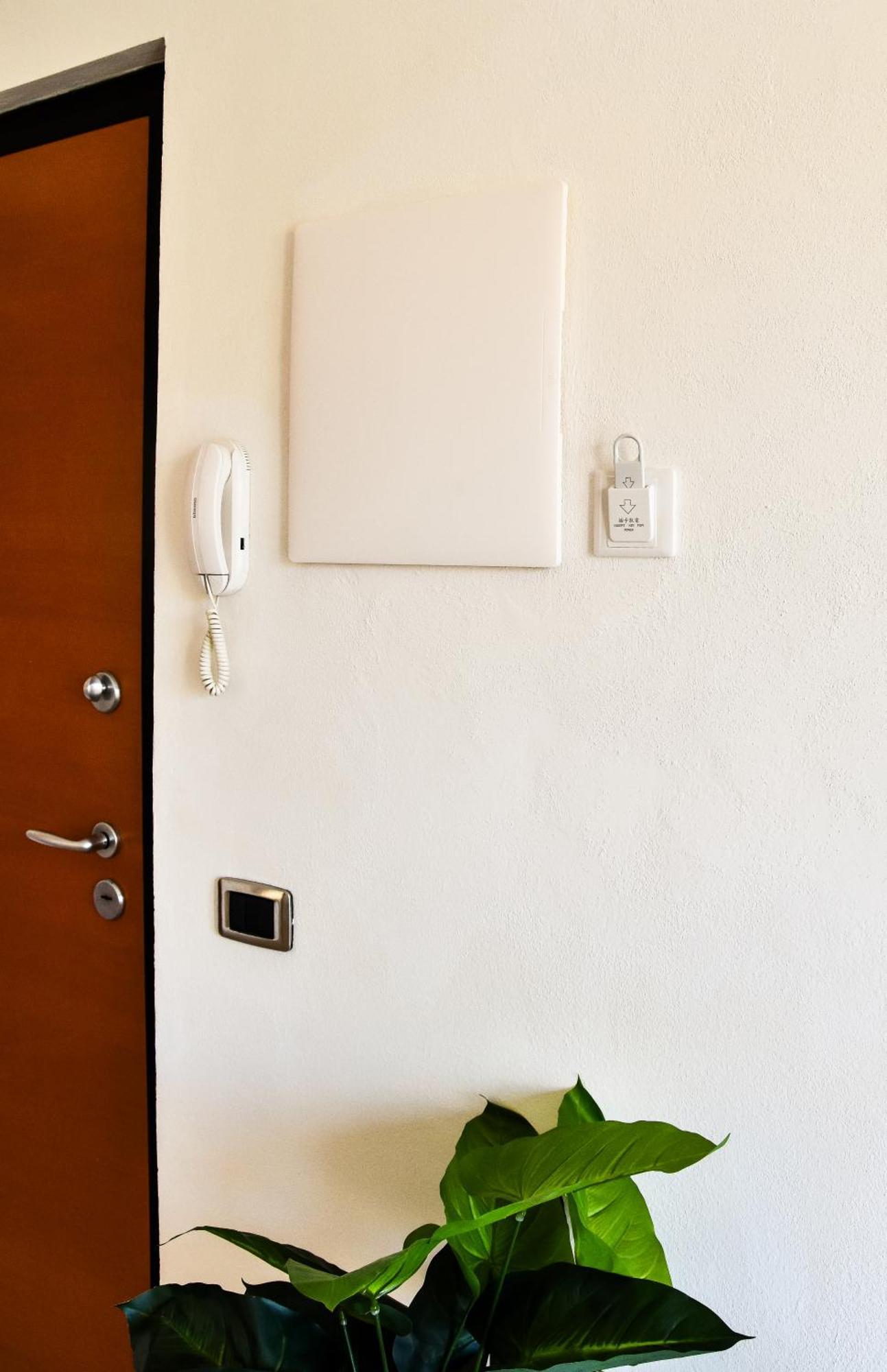 Sunshine Apartment - Appartamento Vicino Al Mare, Cagliari, Sardinia Kültér fotó
